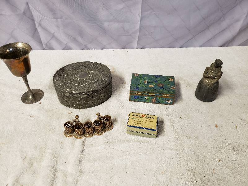 lot 10378 image: Vintage Trinket Boxes, Bell, Pharmacy Box and More