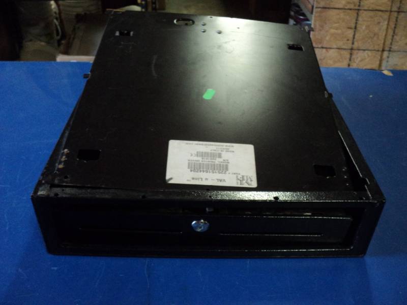 lot 6954 image: MMF Cash Drawer, printer driven, no key, may only be usable for parts