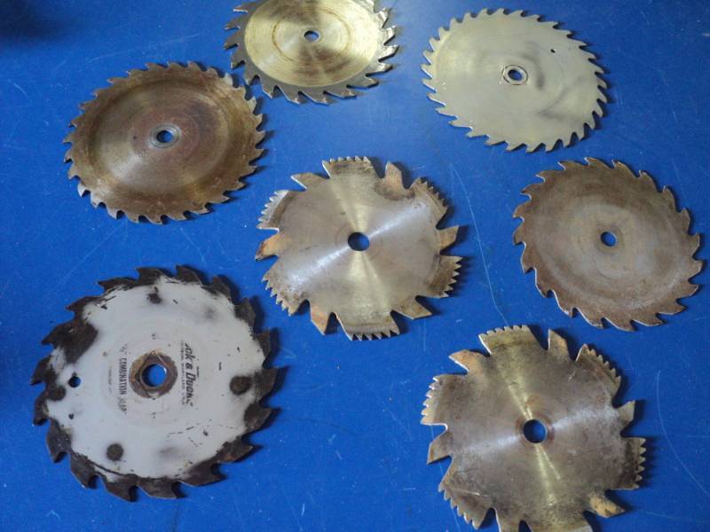 lot 7006 image: (7) ct lot 6 saw blades, used