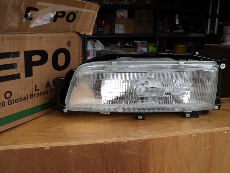 lot 7767 image: (1) Depo replacement Lamp 312-1102L-AS for CAMY 87-91 T02302103 TYCA59C2