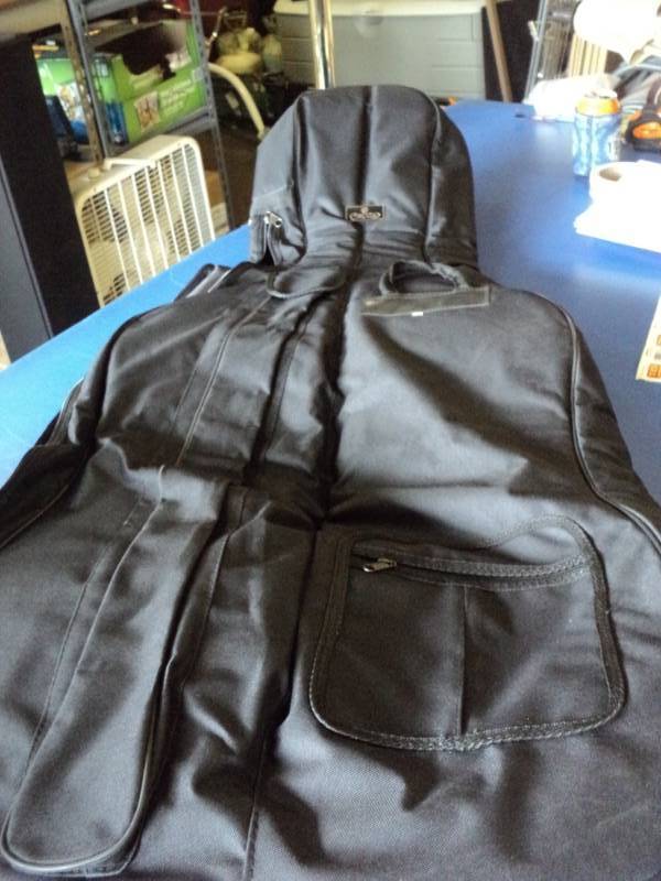 lot 7776 image: Cecilio Soft Sided Cello bag, black