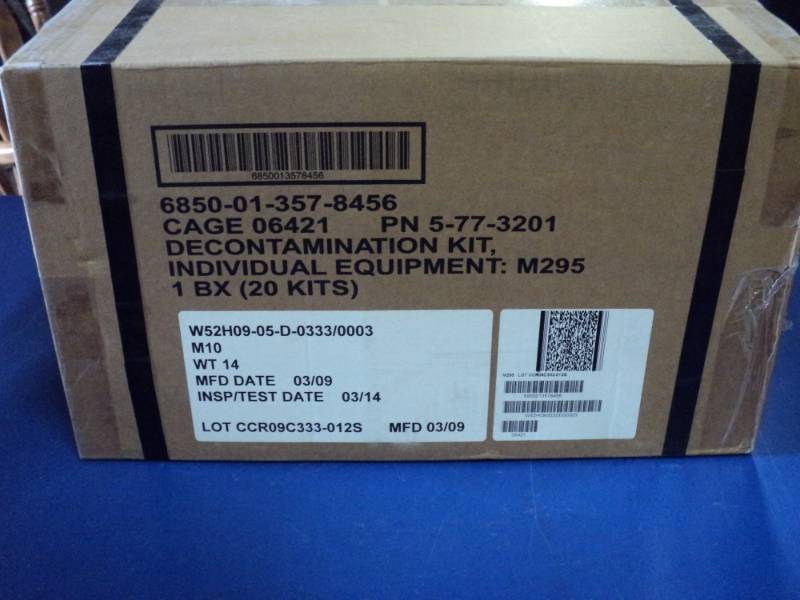 lot 7832 image: (1) box Decontamination Kits PN 5-77-3201, box contains 20 kits, great for preppers