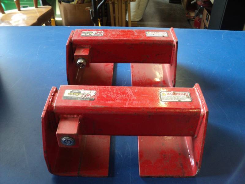 lot 7777 image: (2) Heavy Duty Cargo Locks, 10 x 6, does not include keys