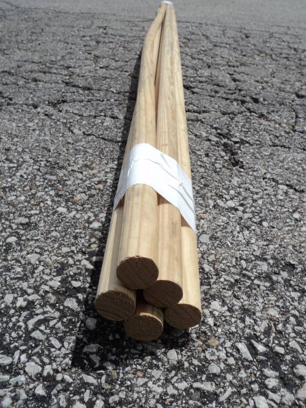 lot 7857 image: (5) ct lot Wooden Dowels 1 diameter x approx 8 long