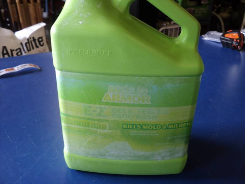 lot 7874 image: (1) Gallon EZ Mold Armor Deck, Fence & Patio Wash