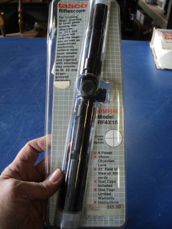 lot 7900 image: Tasco Rimfire Model RF4X15 Riflescope