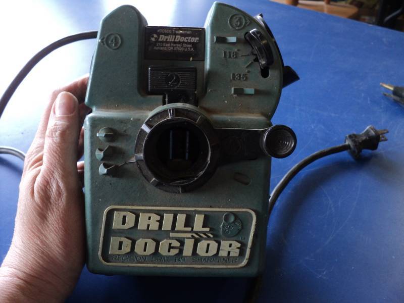 lot 7929 image: Drill Doctor Precision Drill Bit Sharpener, used, powers on