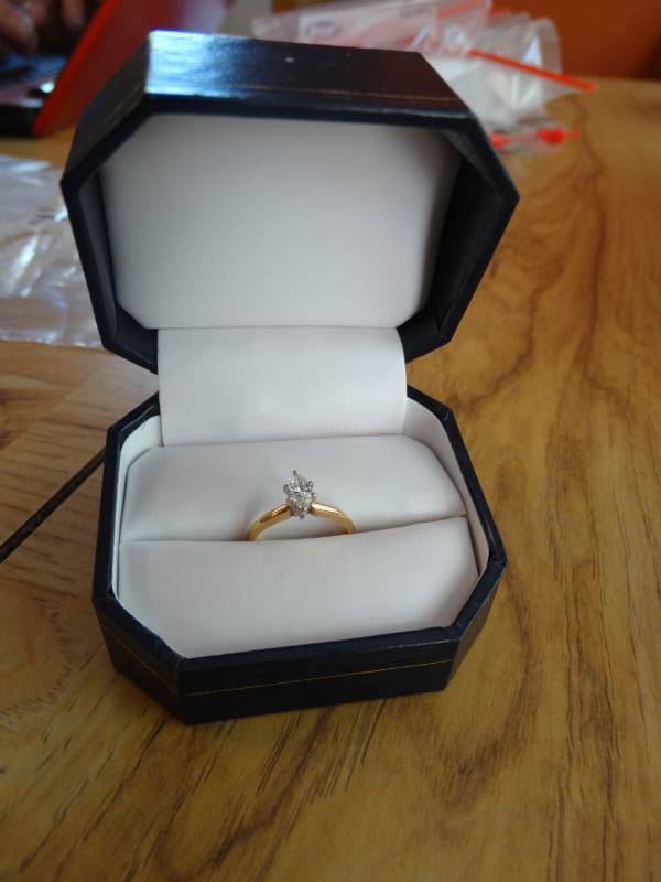 9CT GOLD LADIES CUBIC ZIRCONIA CZ HEART BOMBAY ETERNITY BAND WEDDING RING BOX
