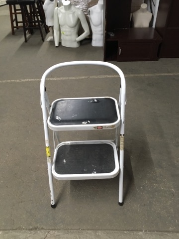 lot 3723 image: Two Step Folding Step Stool