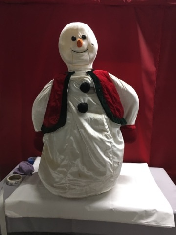 lot 3727 image: Snowman Decoration
