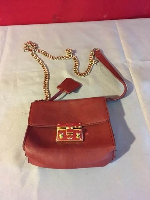 lot 3755 image: RedBrown Purse  Handbag