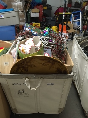 lot 3761 image: Gaylord Size Tote of Holiday  Christmas Decor - Bring your Own Bags n Boxes - Tote not Included