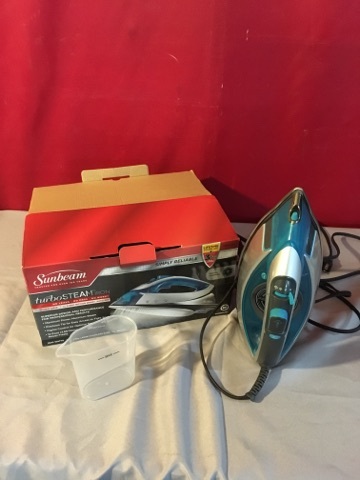 lot 3765 image: Sunbeam Clothes Iron