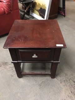 lot 3796 image: Single Drawer Mahogany Color Night Stand