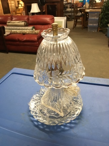 lot 3801 image: Crystal Table Lamp