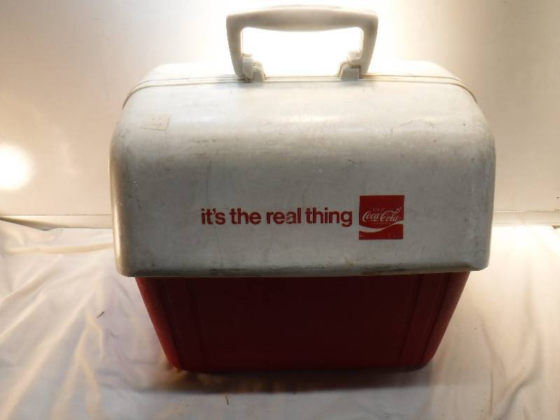 lot 4219 image: Coca Cola lunch box cooler  the real thing Coke