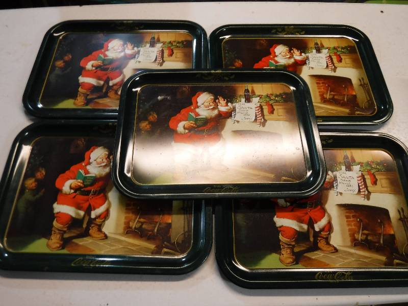 lot 4307 image: coca cola tin serving trays