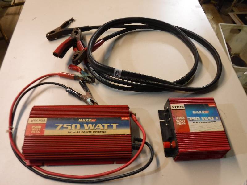 lot 4341 image: Jumper cables and power inverters