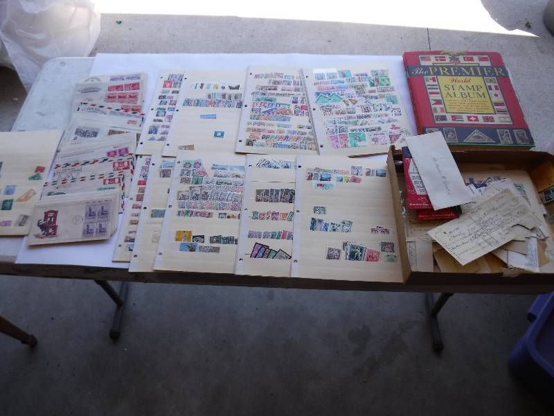 lot 4401 image: Stamp collection album with stamps