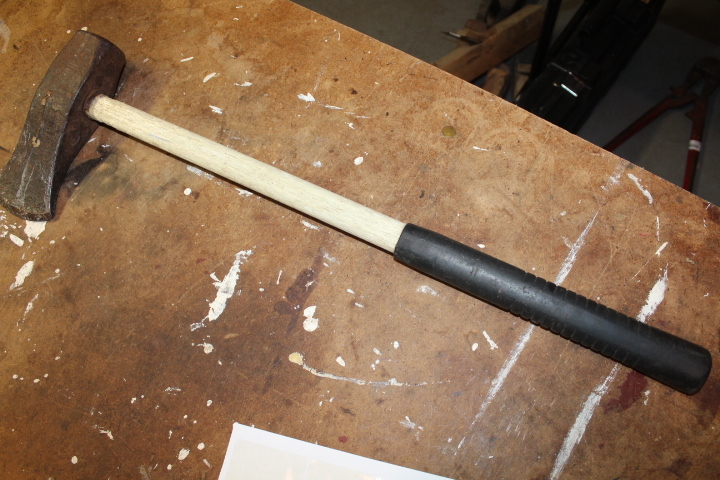 lot 5774 image: Splitting Maul Hammer