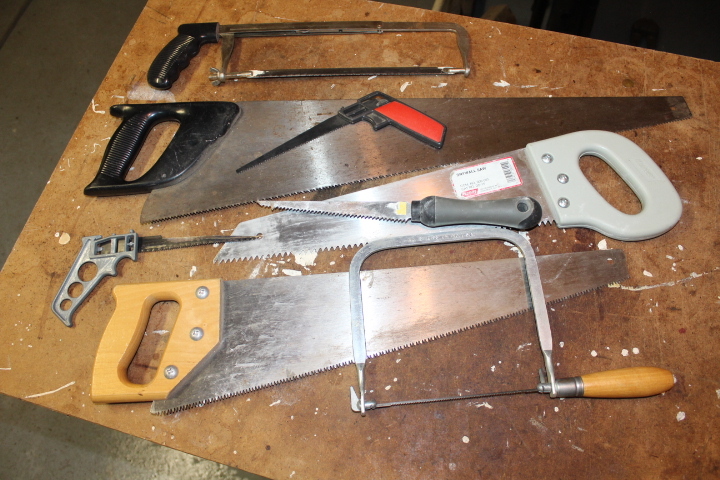 lot 5778 image: Saws