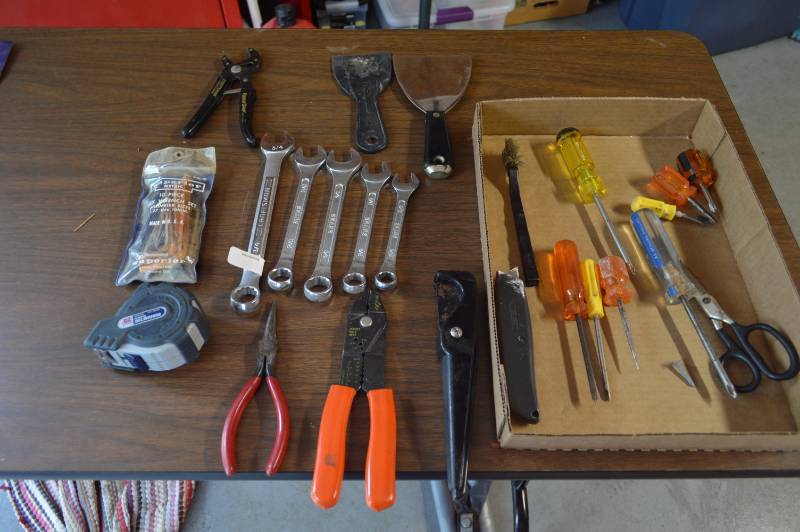 lot 5813 image: Assorted Tools - Wrenches, Allen Wrenches, Pliers and Tape Measure