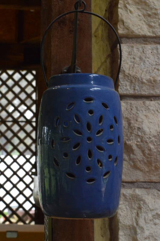 lot 5618 image: 2 Blue Hanging Candleholders - Hooks NOT included