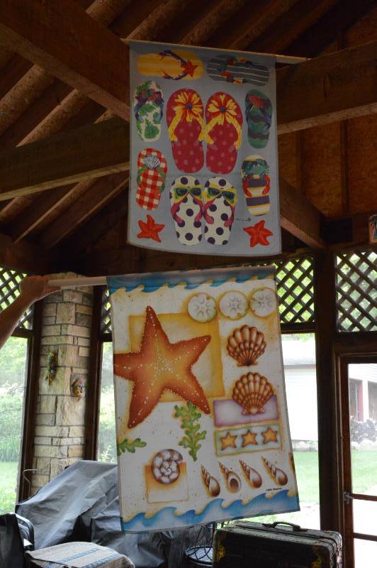 lot 5626 image: 2 Banners