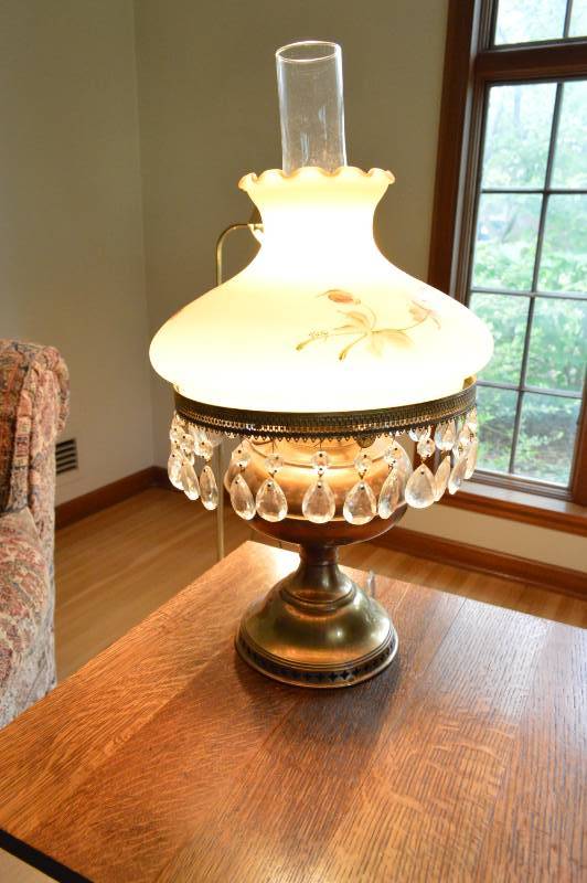 lot 5638 image: Electrified Oil Lamp With Hand Painted Shade