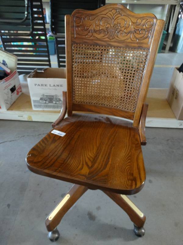 lot 17372 image: Wooden office chair.