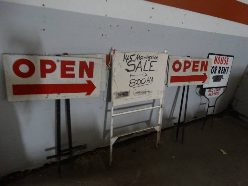 lot 17495 image: Lot of 4 open signs, & 2 metal signs.