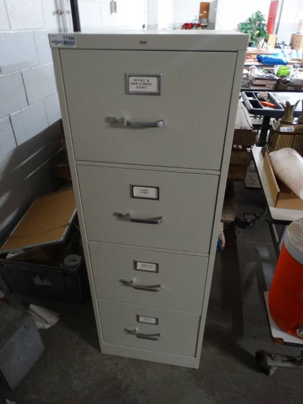 lot 17496 image: Geneva 4 drawer metal file cabinet.