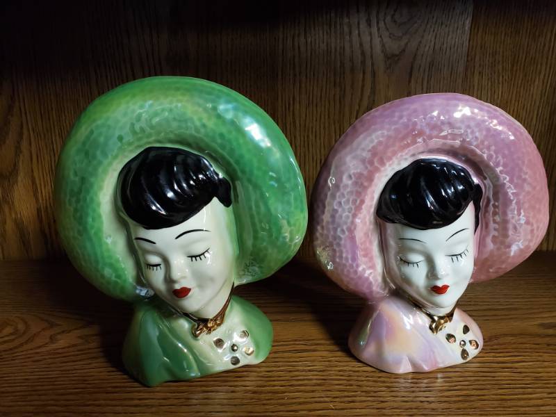 lot 13758 image: Pink and Green Lady Head Vases