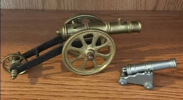 lot 13736 image: Two Cannon Figurines