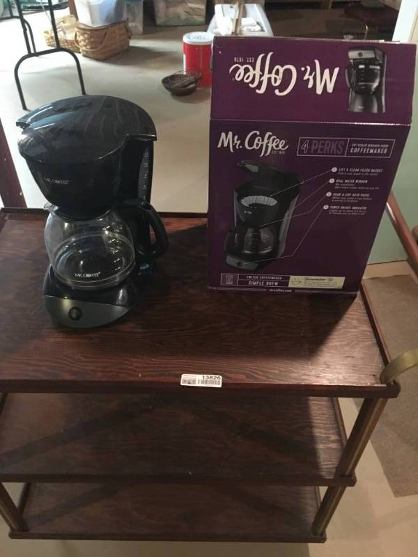 lot 13826 image: Mr. Coffee 12 Cup Coffee Maker