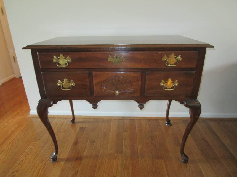 lot 13641 image: Low Boy Buffet Queen Anne Style Legs 4 Drawers