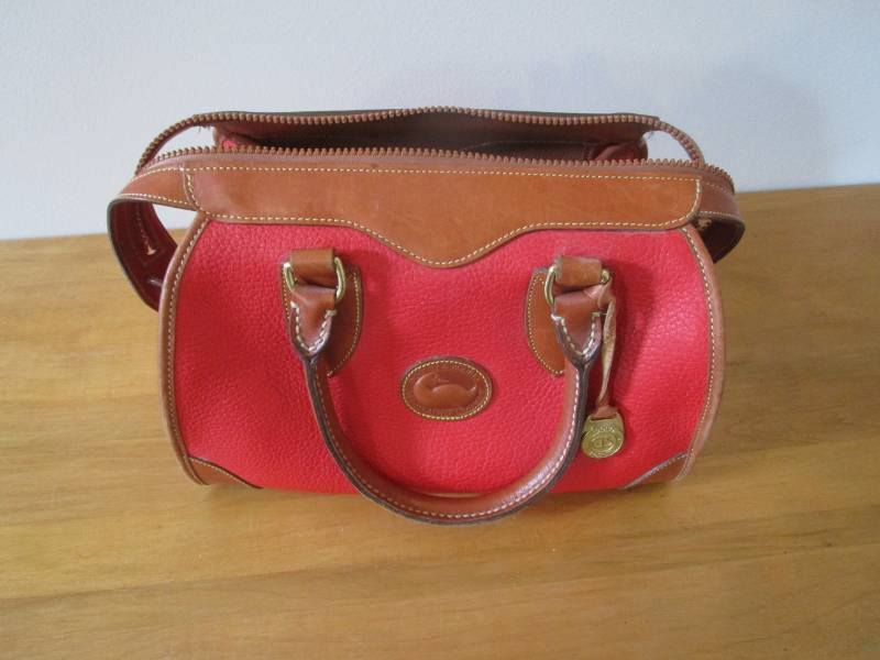 lot 13645 image: Red Dooney and Bourke Purse Double Handles