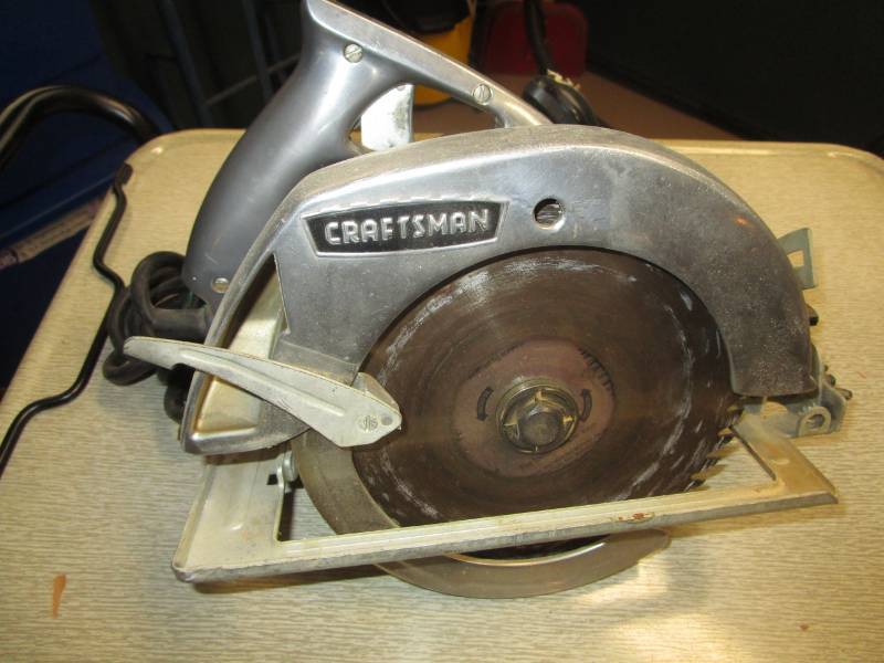 lot 13814 image: Vintage Corded Craftsman Circular Saw Metal