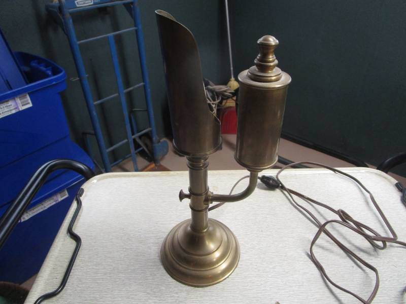 lot 13819 image: Vintage Brass Converted Gas to Electric Lamp