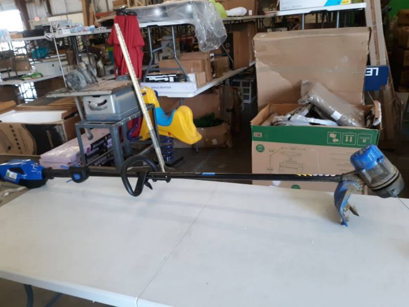 lot 6828 image: Kobalt 40v Weed Eater