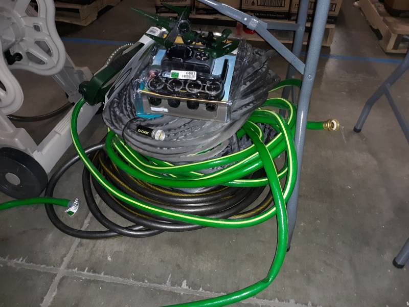 lot 6881 image: Lot of Various Styled Hose and Sprinklers