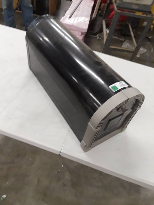 lot 6927 image: Mailbox