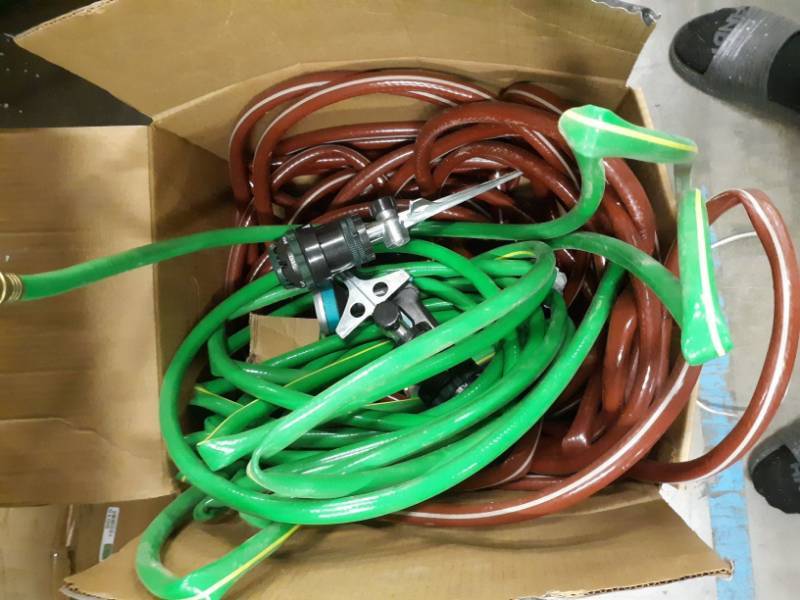 lot 8014 image: Lot of Hoses and Sprinklers
