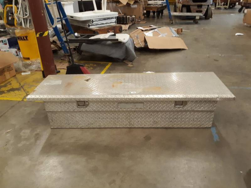 lot 8017 image: Truck Bed Tool Box