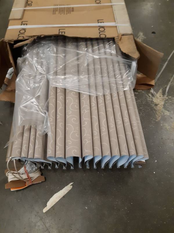 lot 8044 image: Pair of large Fabric Levolor Window Blinds