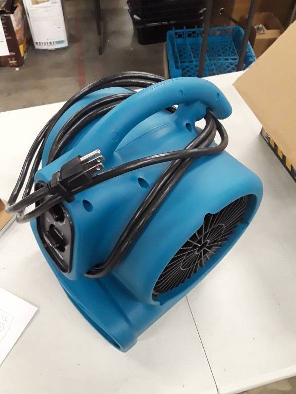 lot 6851 image: Xpower Mini Air Mover P-230at