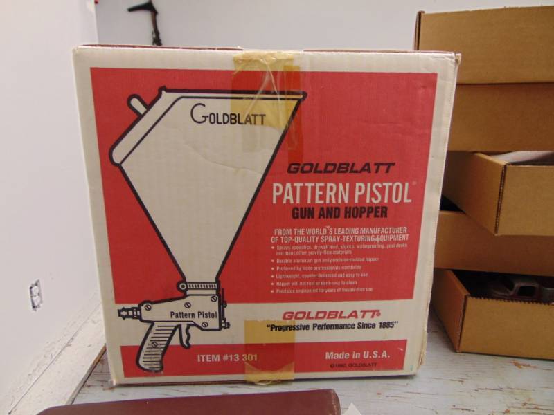 lot 4937 image: Gold Blatt Pattern Pistol Gun  Hopper