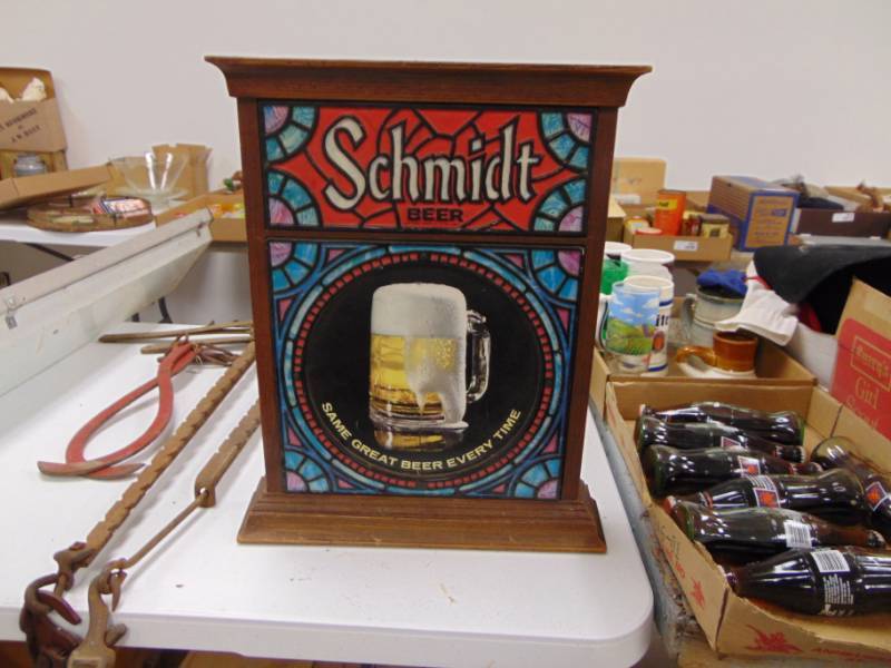 lot 4985 image: Schmidt Beer Advertisement Piece