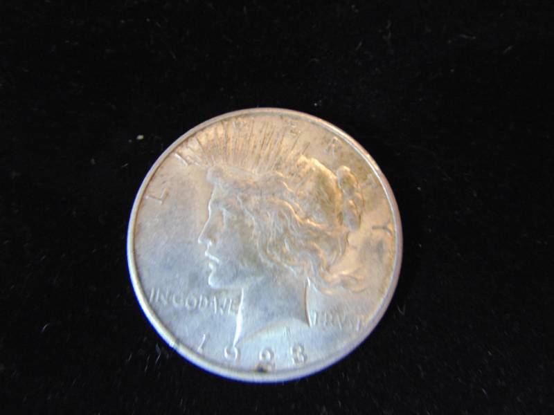 lot 4997 image: 1923 Peace Dollar - Ungraded