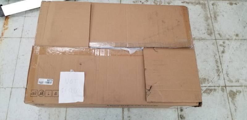 lot 6075 image: Microwave Oven Trim Kit Model JX9152DJBB
